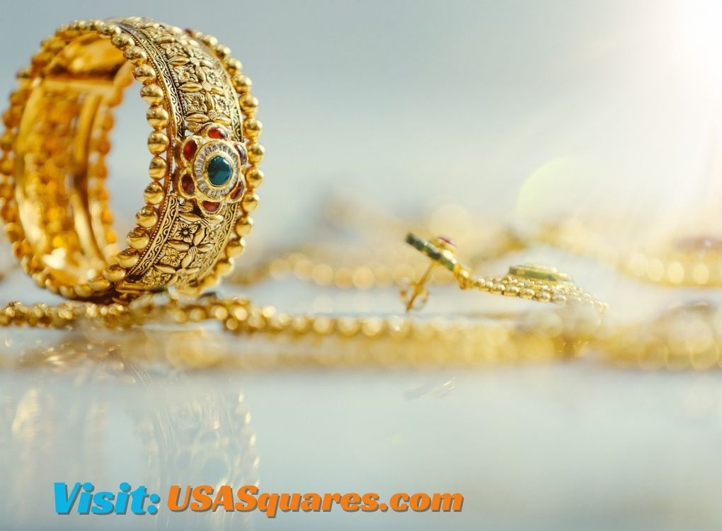 Gold jewelry by Nelson Jewellery USA Inc who do they do business with